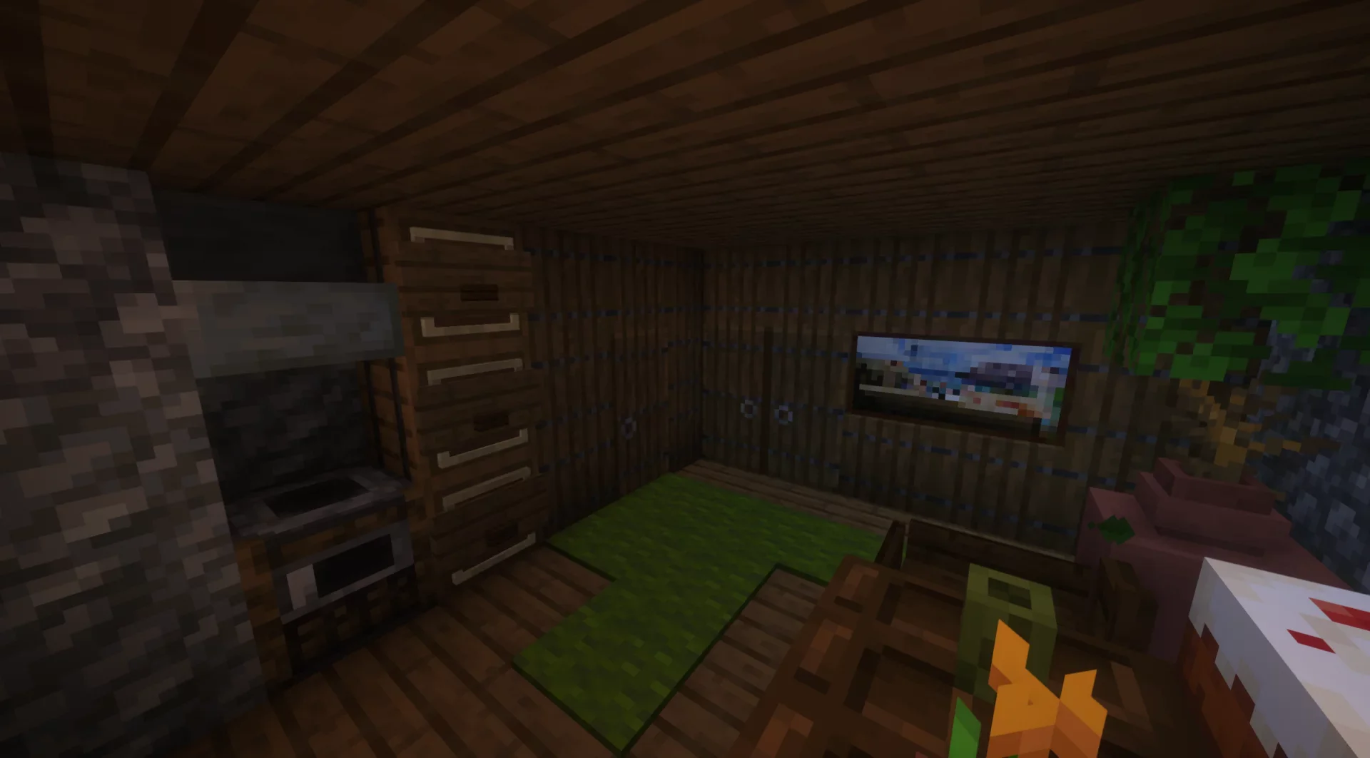 Small Diagonal Starter Home - Image 20
